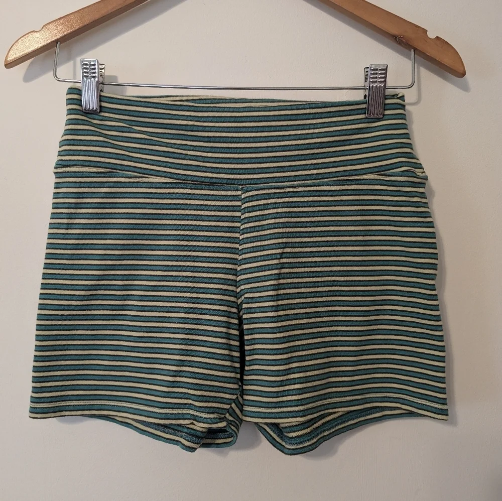 Set - Picture 5 of 7